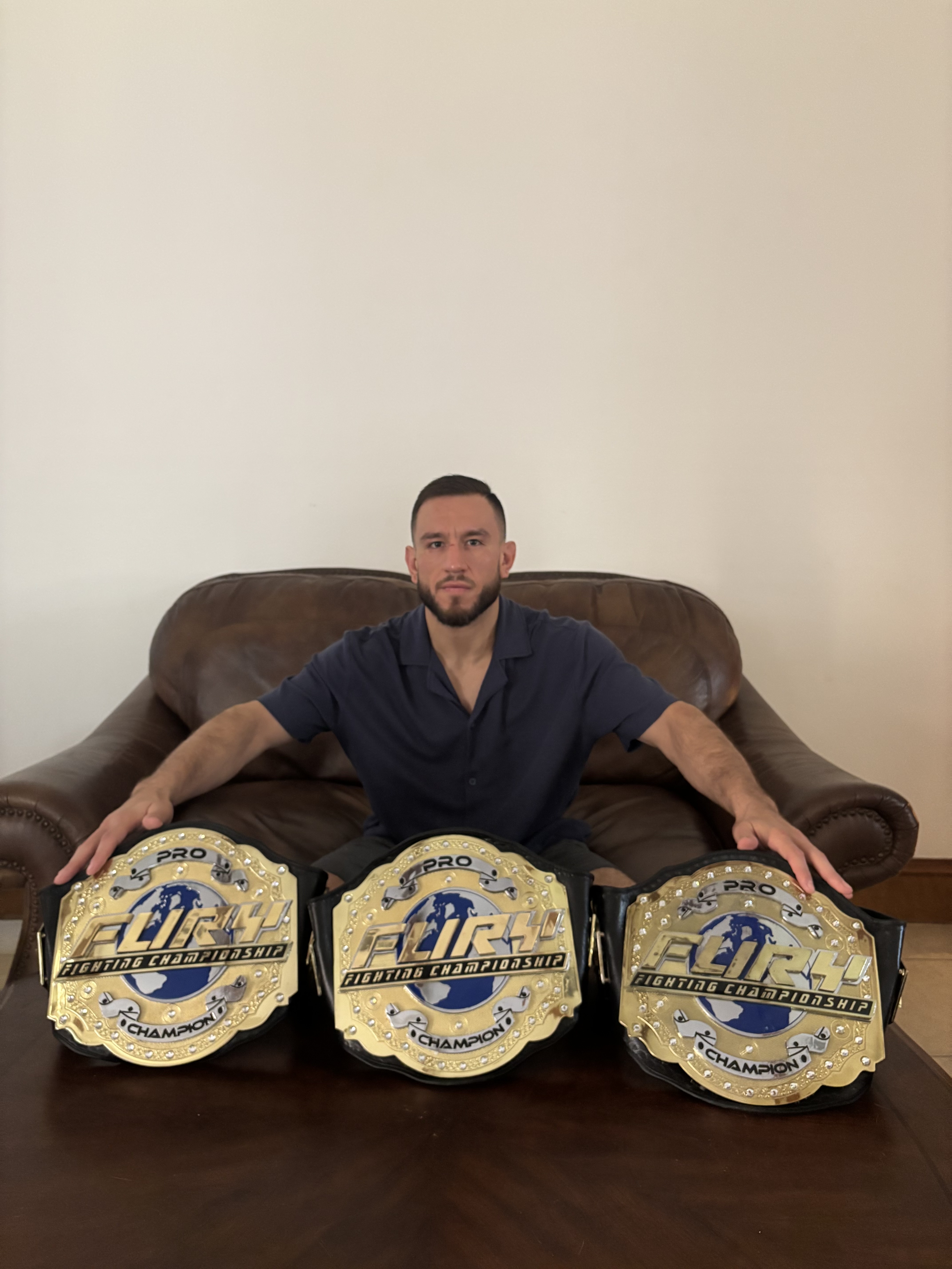 Hector Saenz — 3x Champion